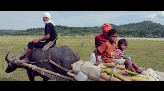 Couch-Traveling: Visit Malaysia and the Philippines