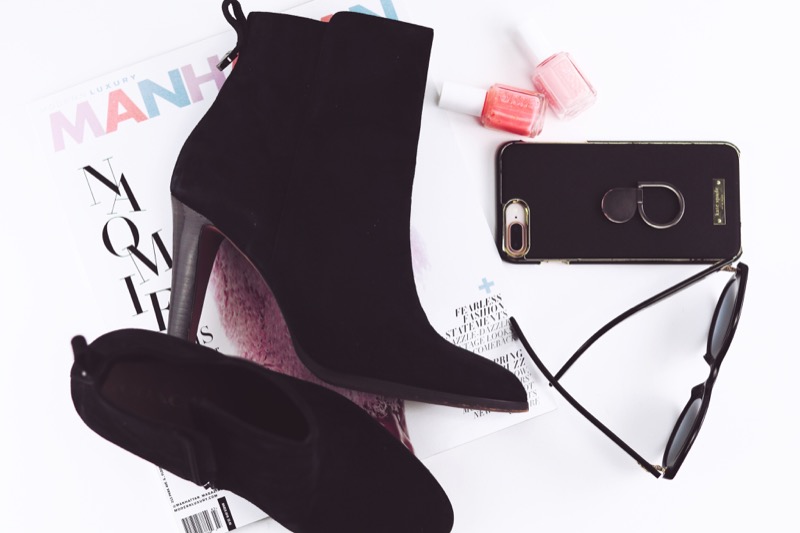 How to find secondhand, thrifted and consigned designer clothing and accessories online